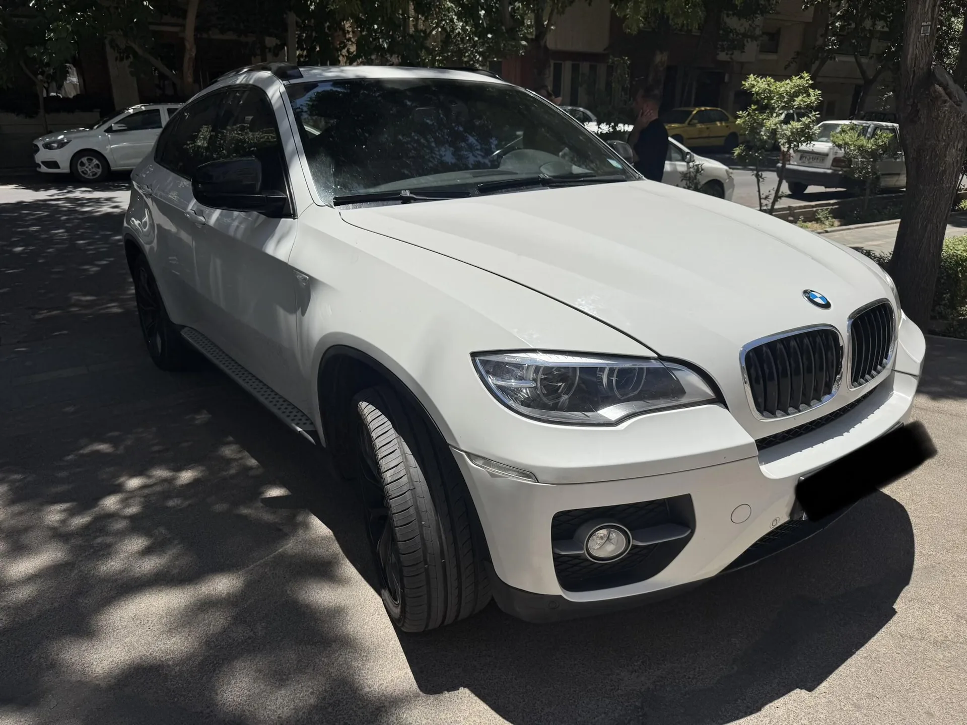 ب ام و  X6 3