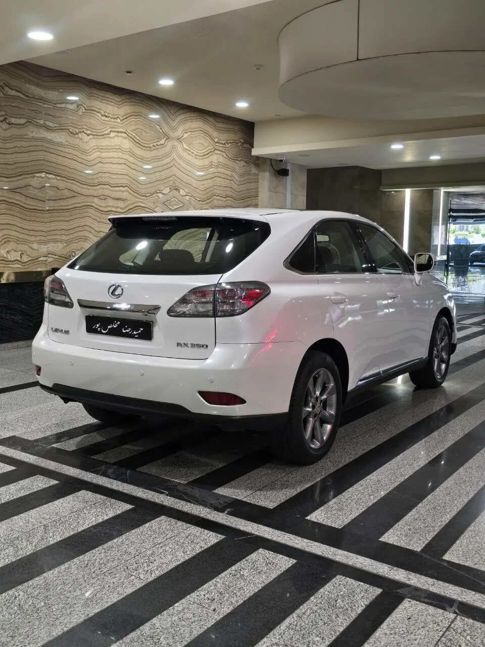 لکسوس  RX 3