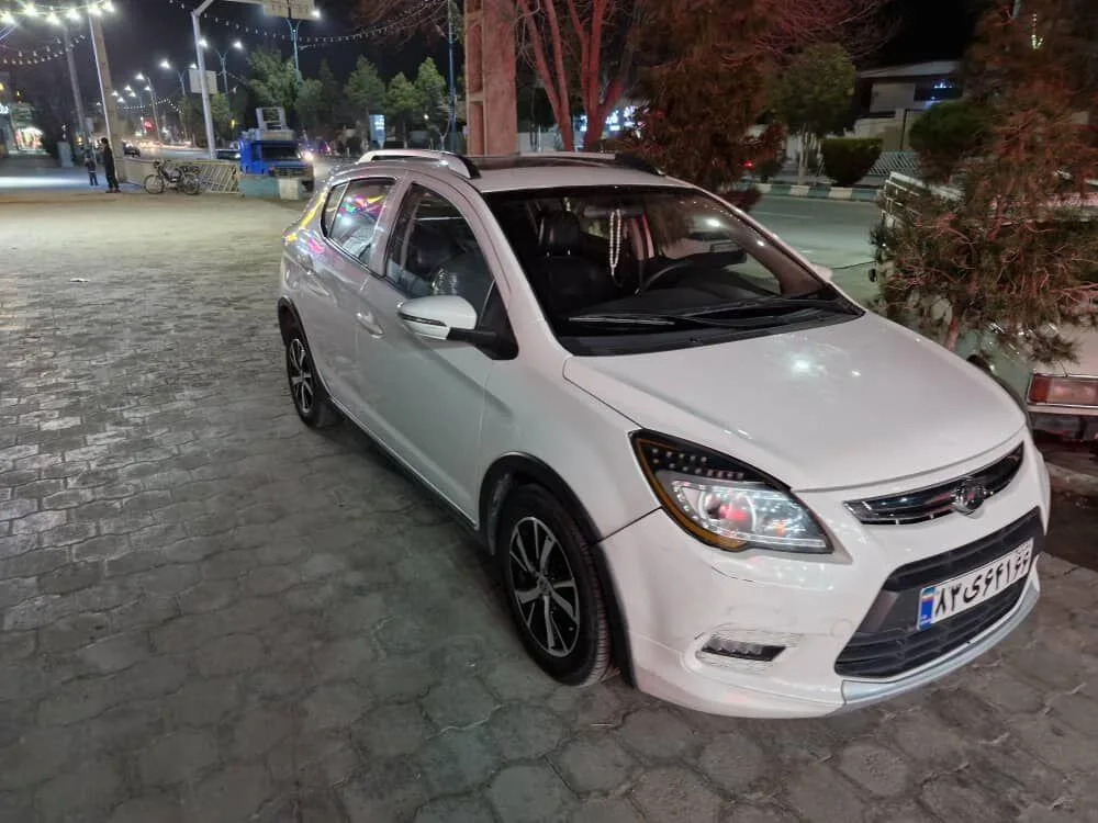 لیفان  X50 4
