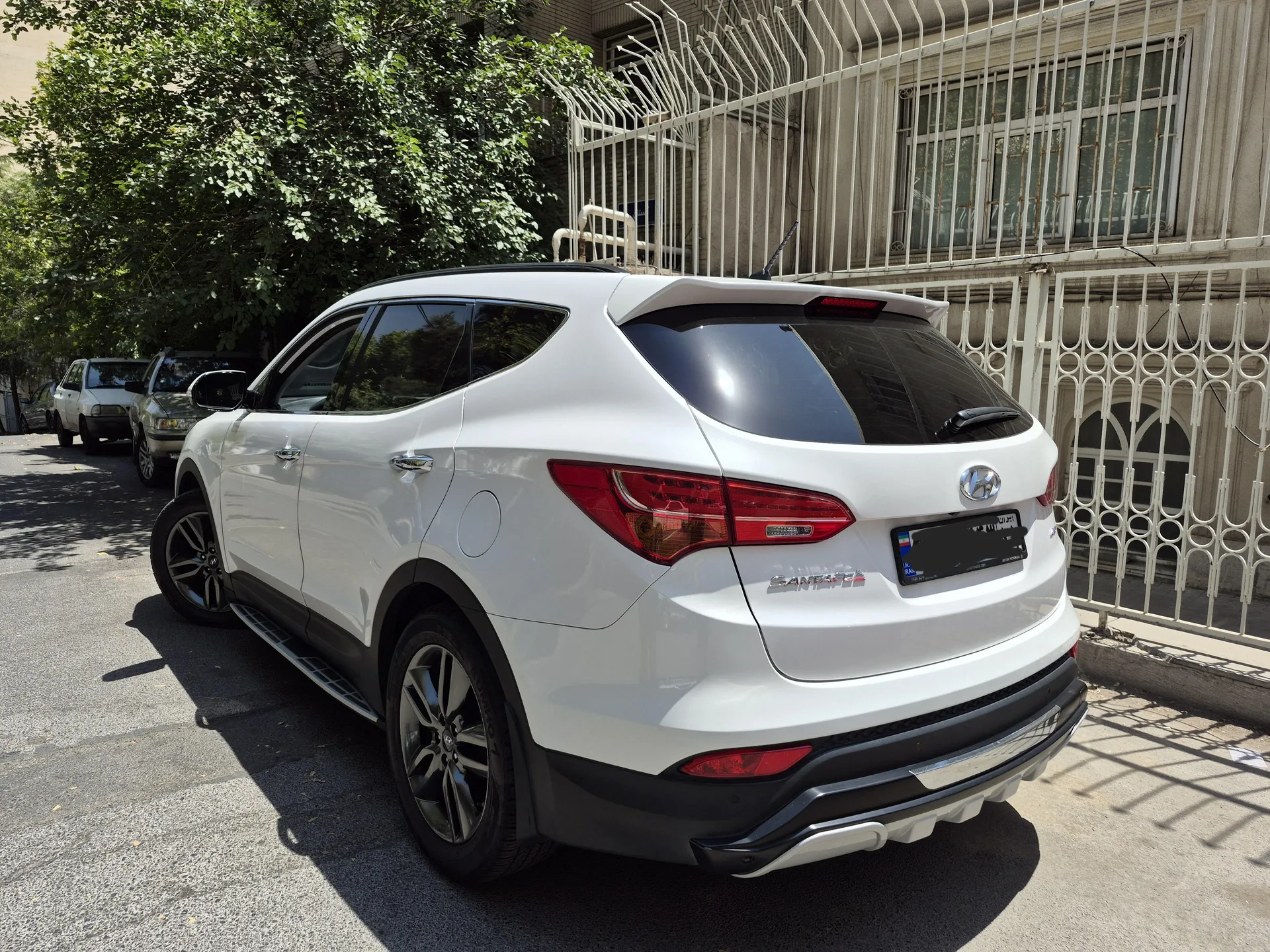 هیوندای  سانتافه 4