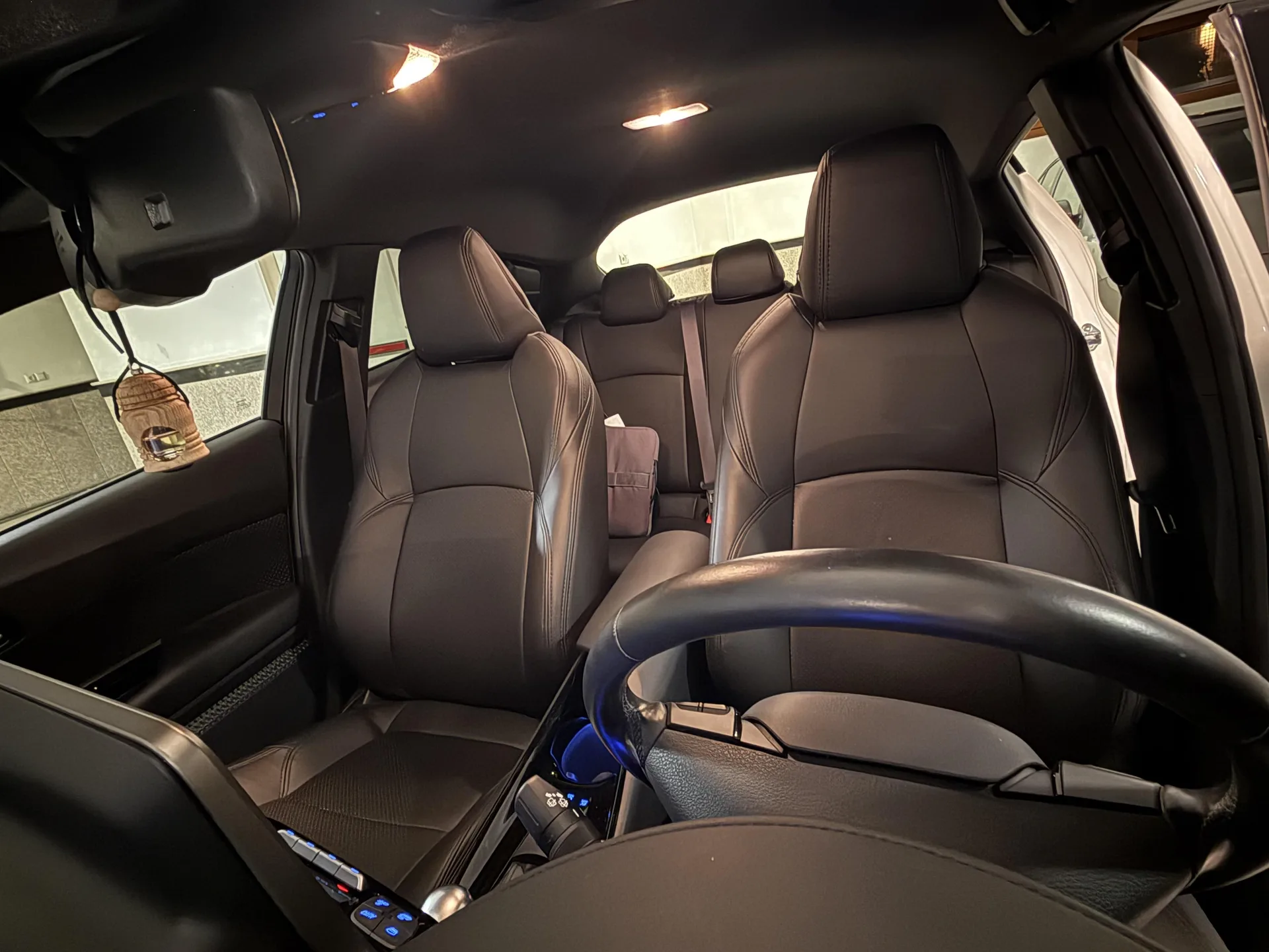تویوتا  C-HR هیبرید 4
