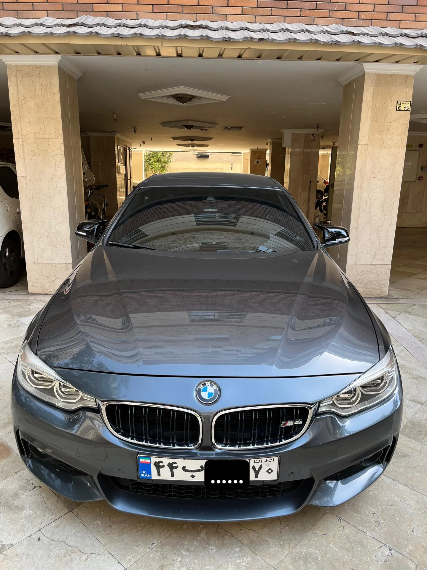 ب ام و  سری 4 کروک
