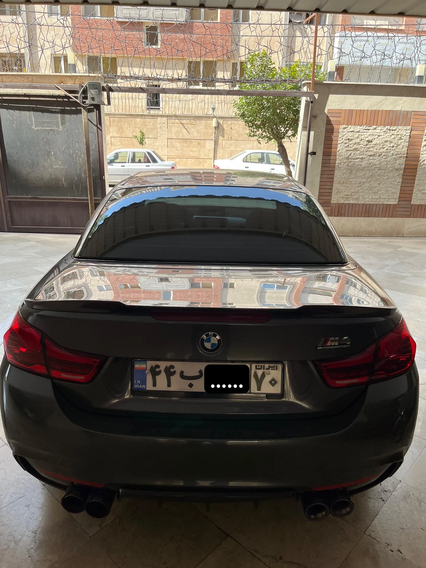 ب ام و  سری 4 کروک 4