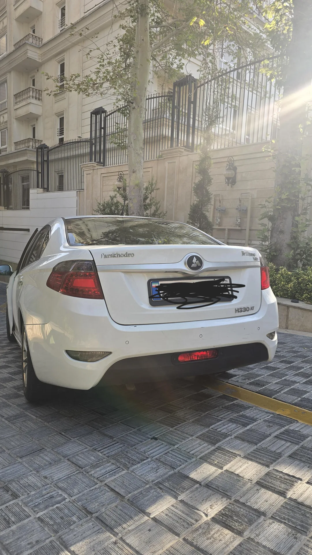 برلیانس H330
