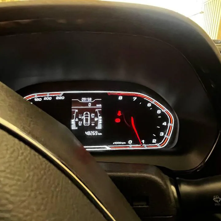 ام وی ام  X22 3