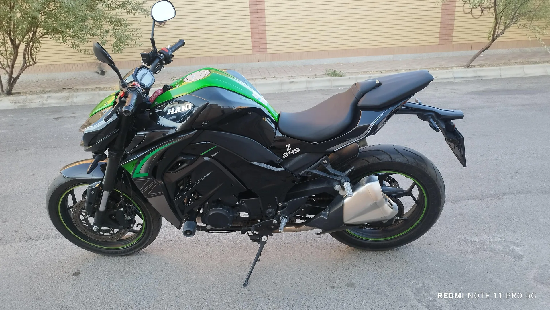 کاوازاکی  Z1000 4