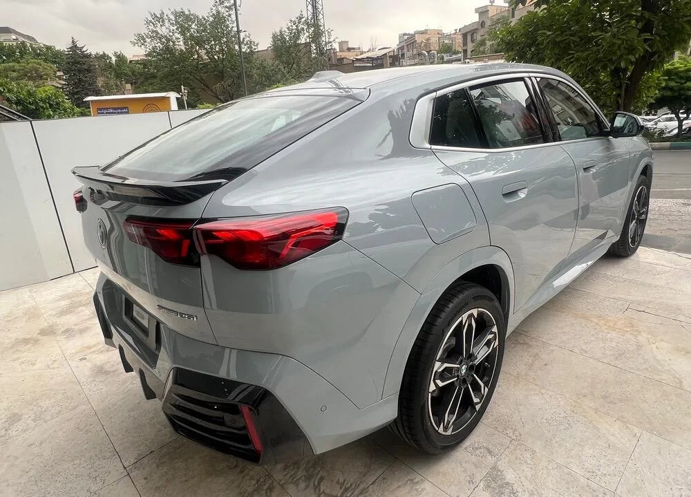 ب ام و  X2 2