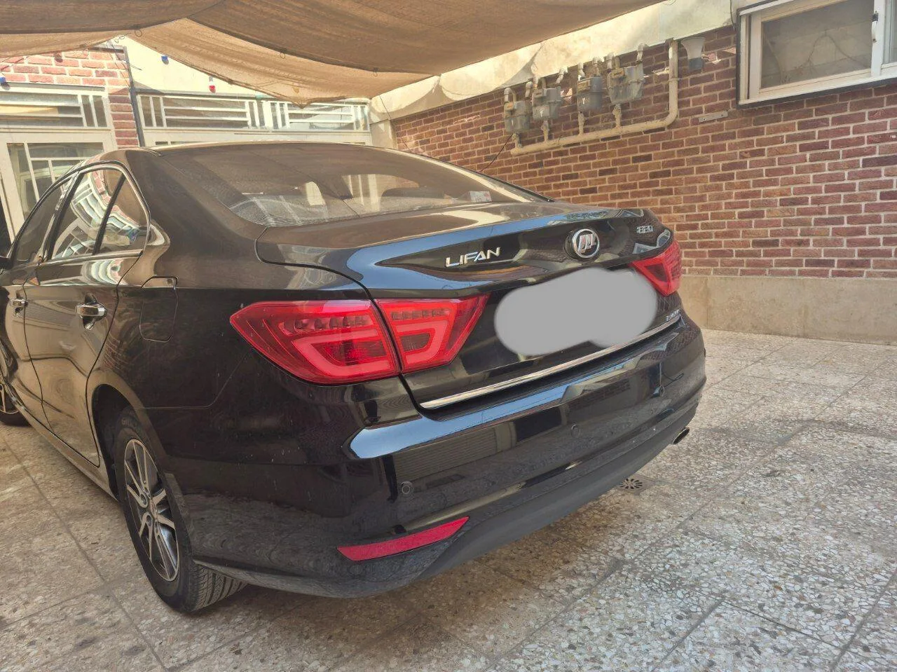 لیفان  820 3