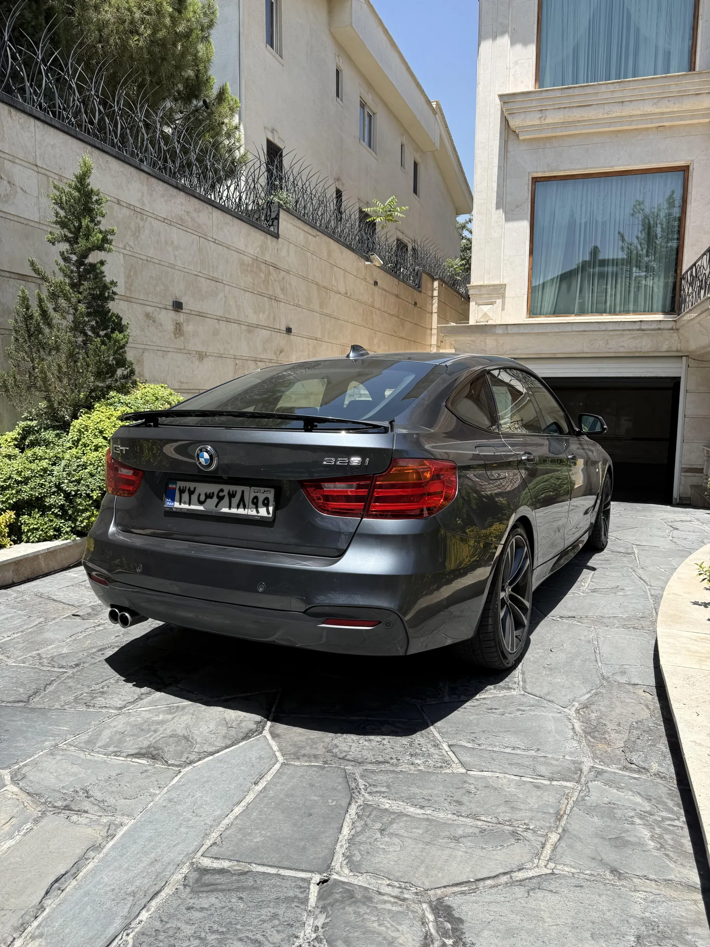 ب ام و  سری 3 GT 2