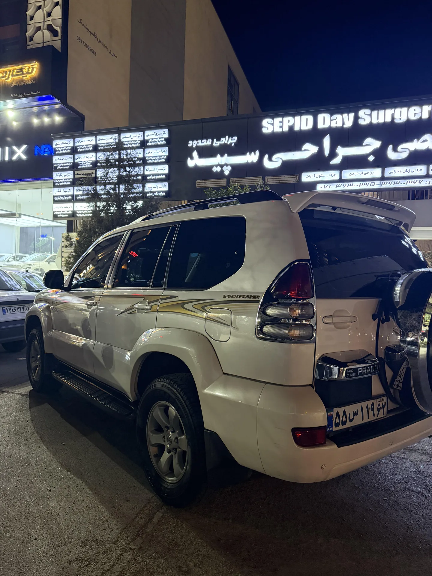 تویوتا  پرادو  چهار در