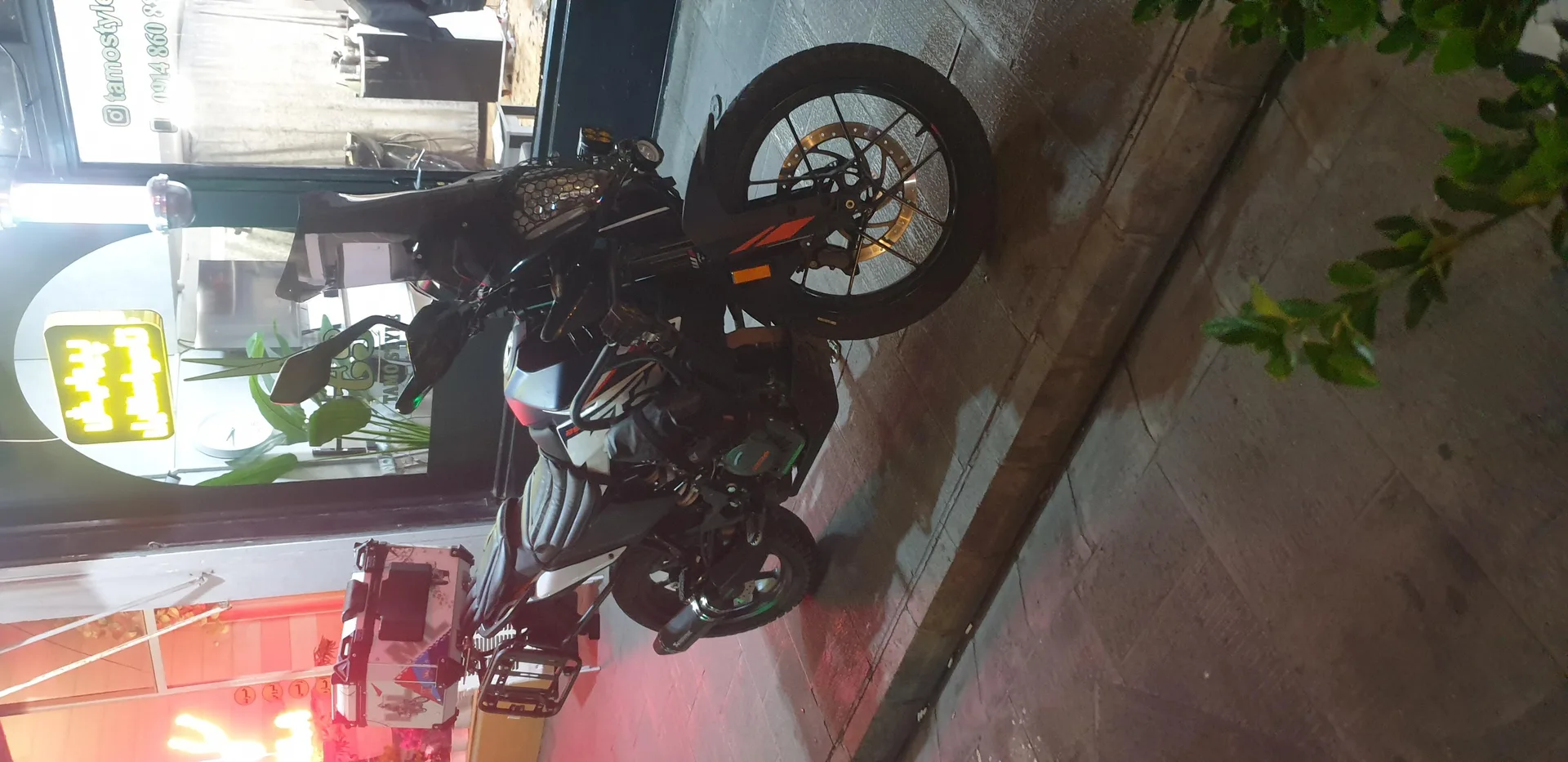 کی تی ام  ادونچر 250 3