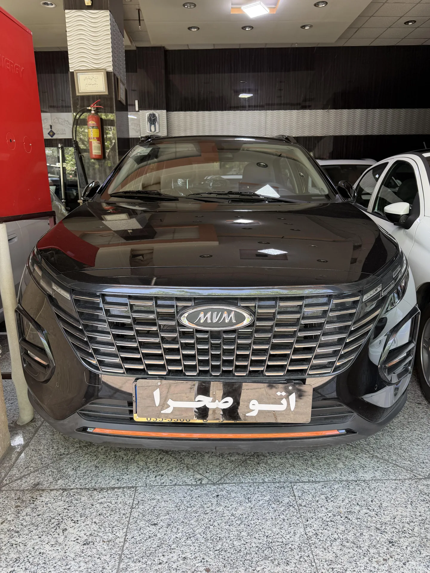 ام وی ام X33 کراس