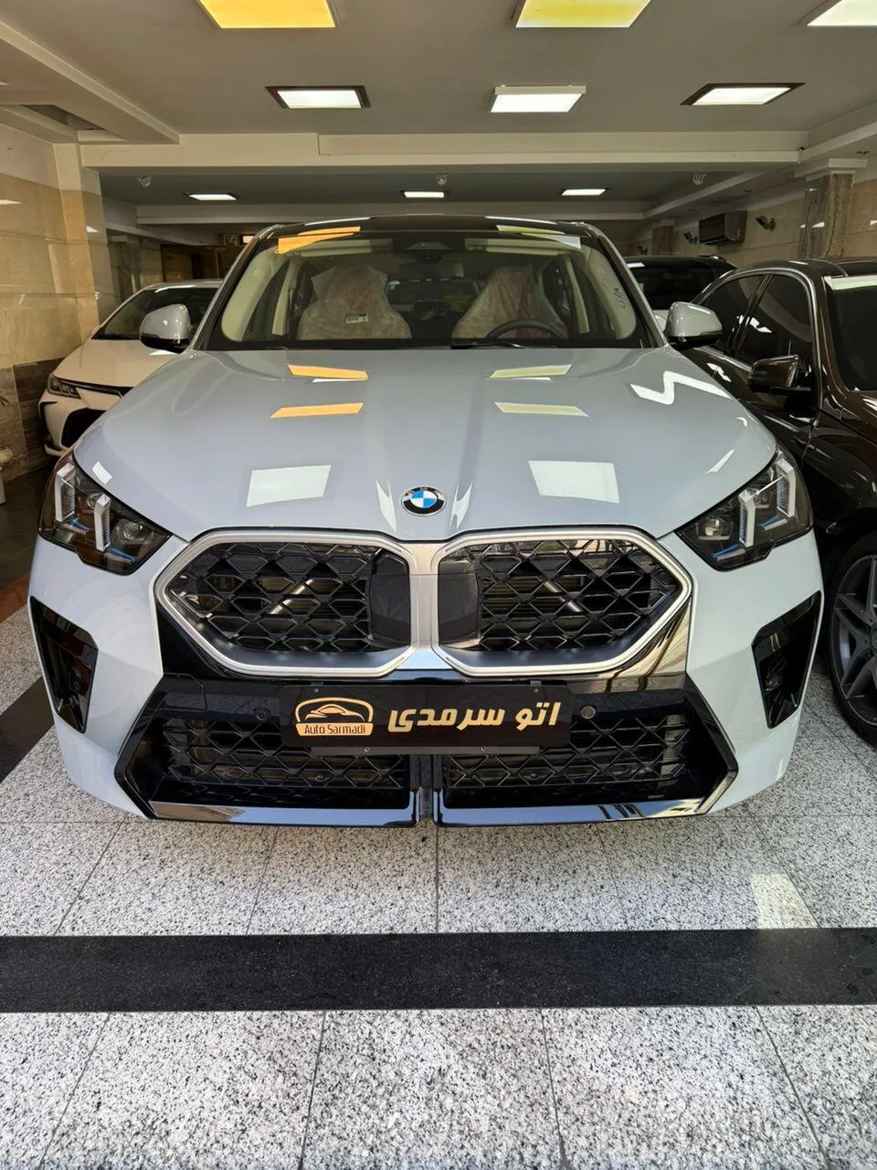 ب ام و X2