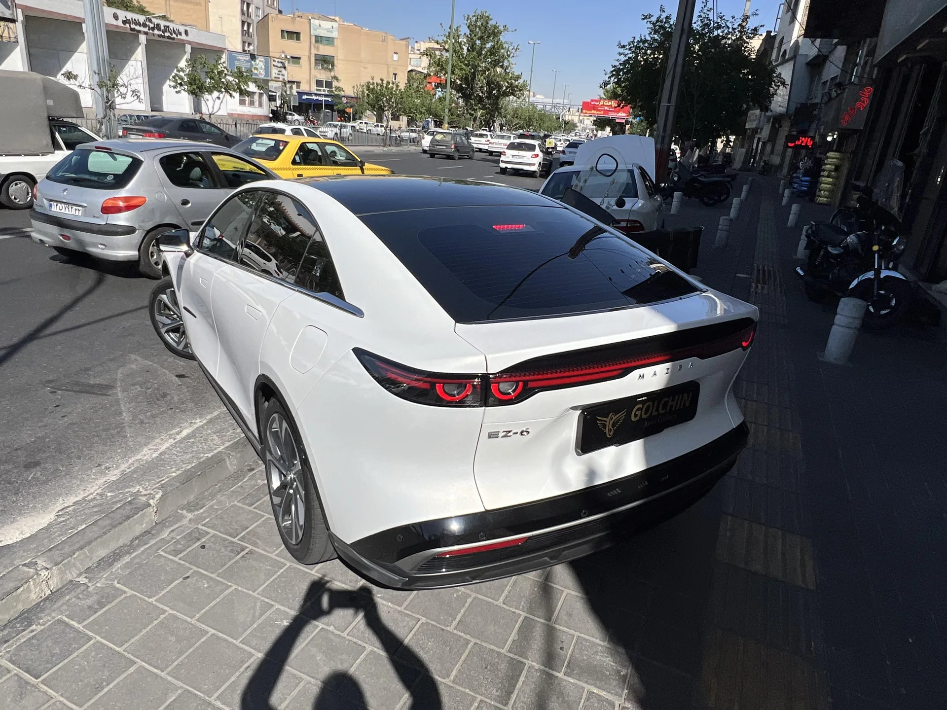 مزدا  EZ6 14