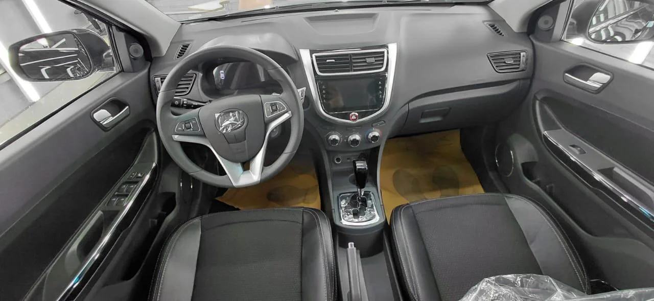 کی ام سی  ایگل 7