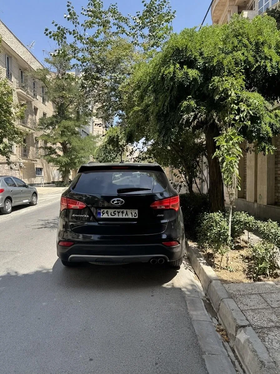 هیوندای  سانتافه 2
