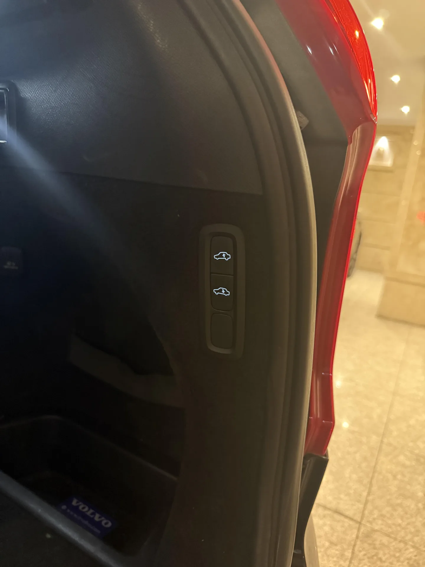 ولوو  XC90 3