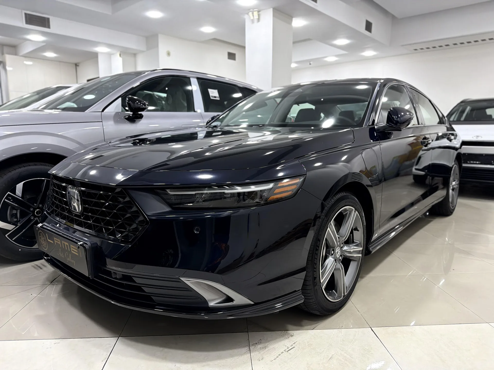 هوندا  آکورد e:PHEV 4