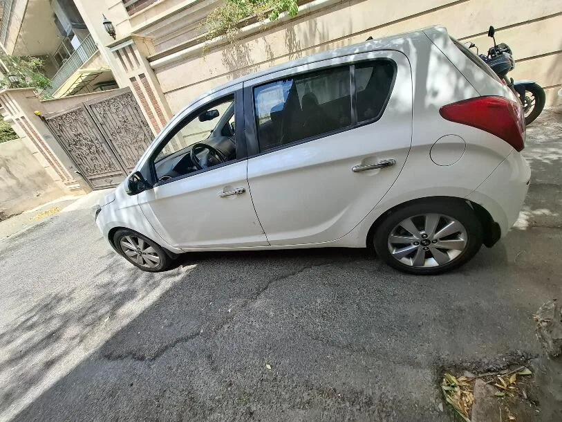 هیوندای  i20 8