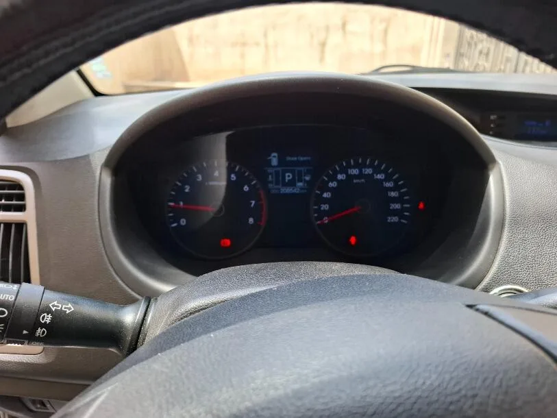هیوندای  i20 13