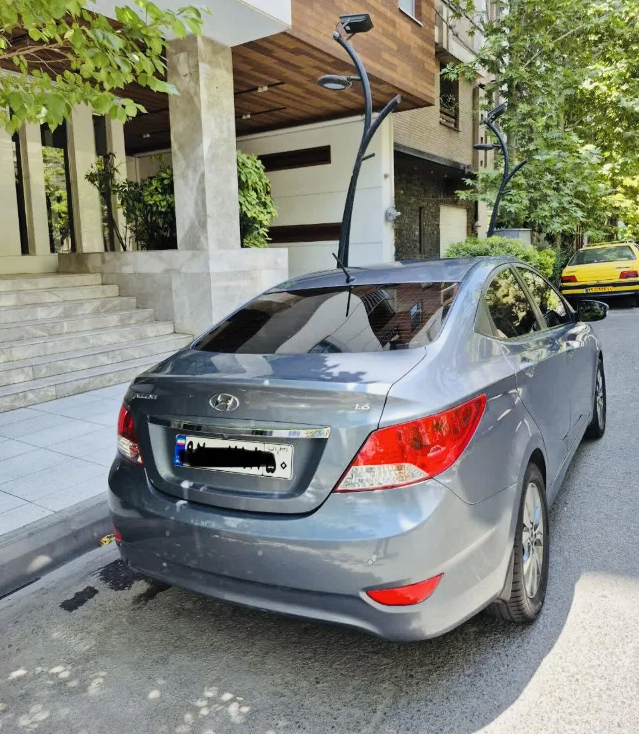 هیوندای  اکسنت (مونتاژ) 2