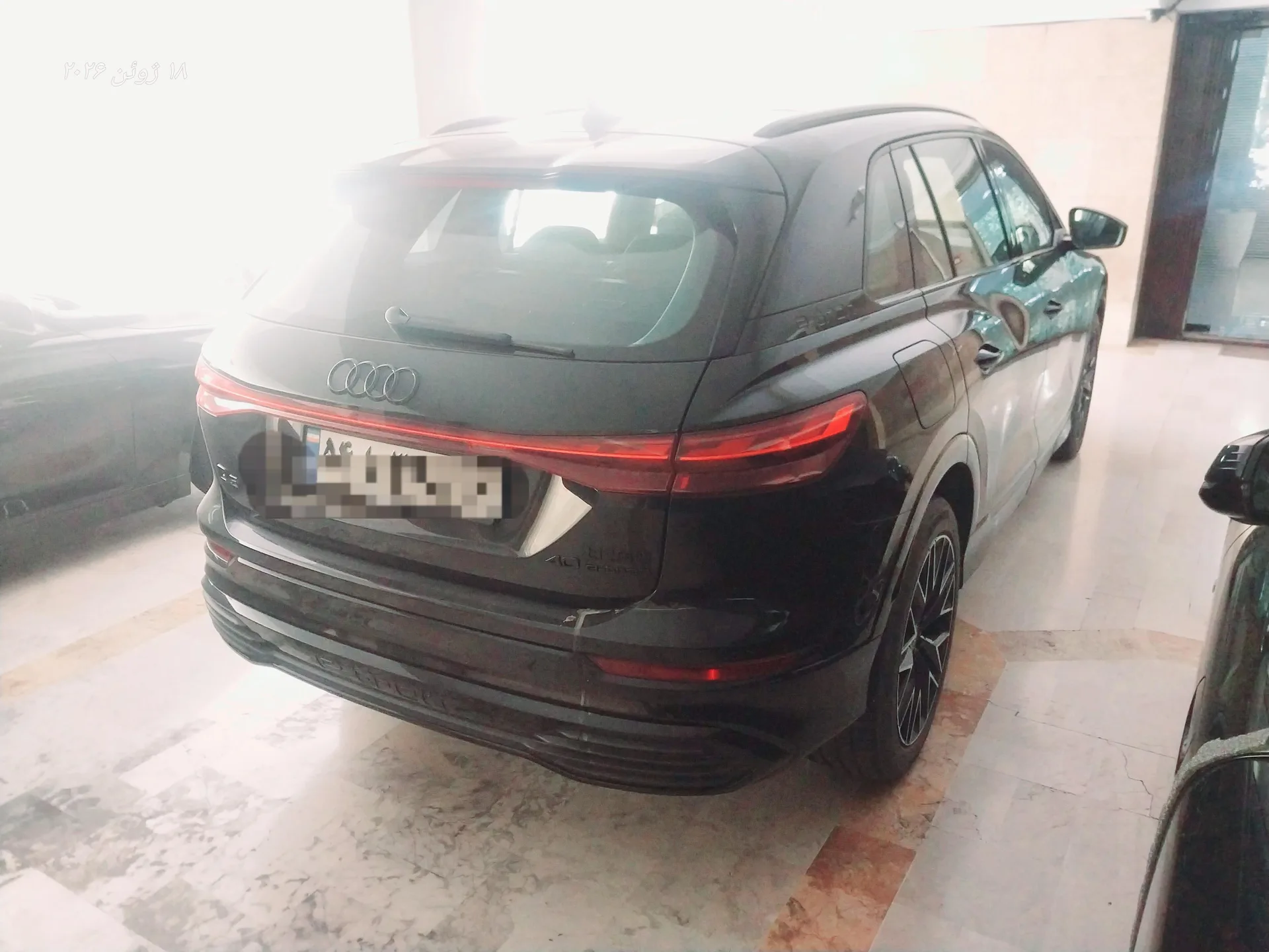 آئودی  Q5 e-tron 5