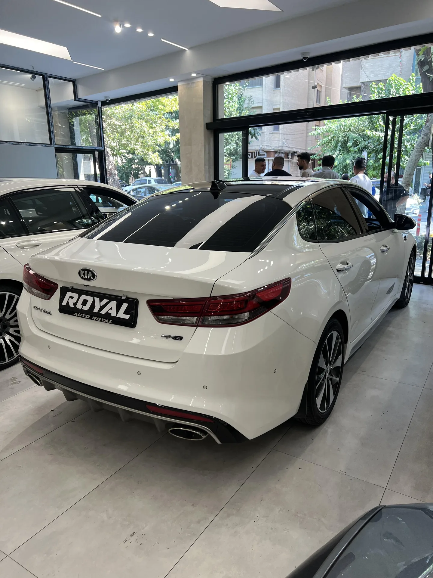 کیا  اپتیما 4