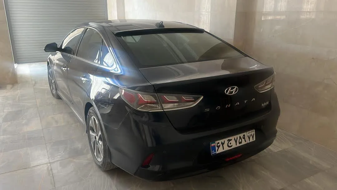 هیوندای  سوناتا هیبرید 2