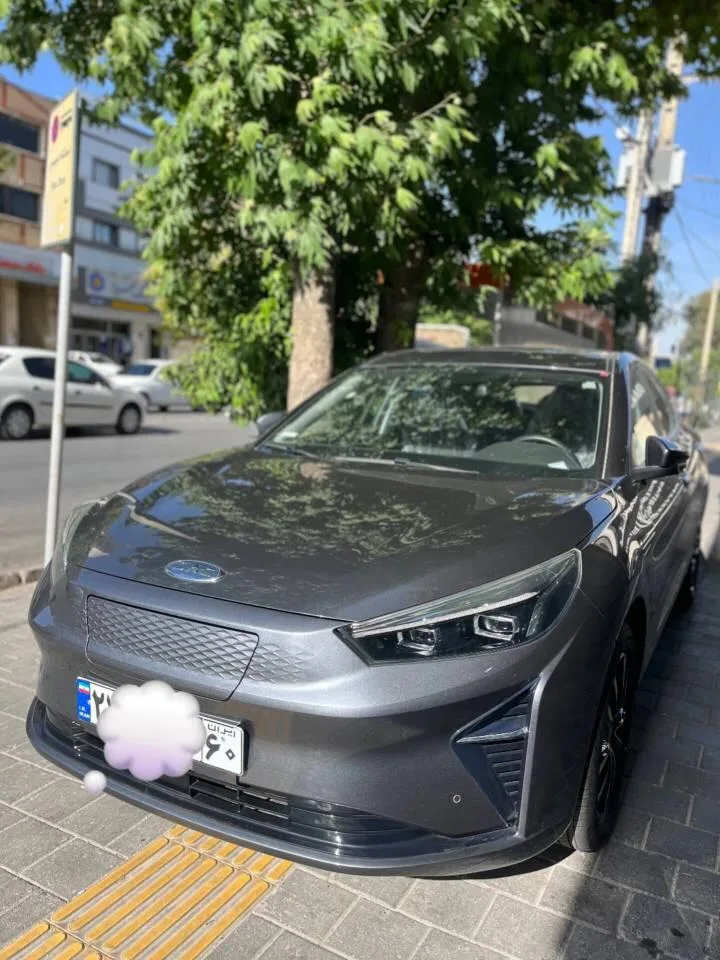 کی ام سی  eJ7 3