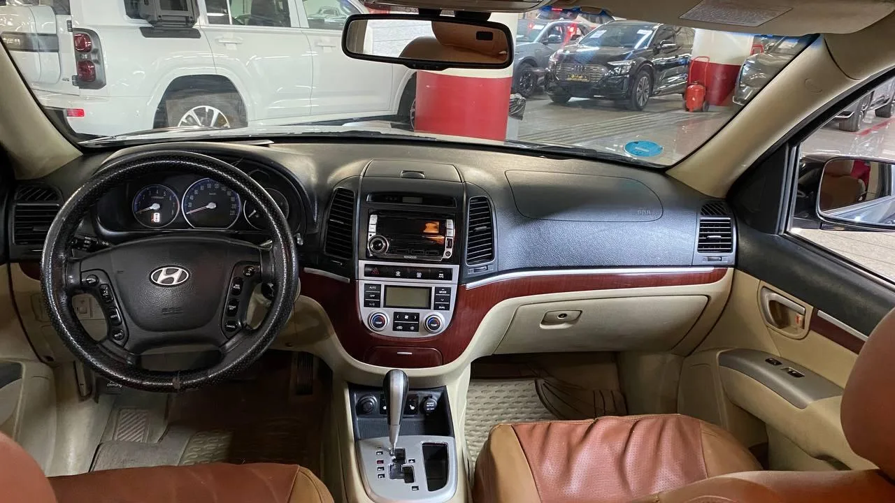هیوندای  سانتافه 3