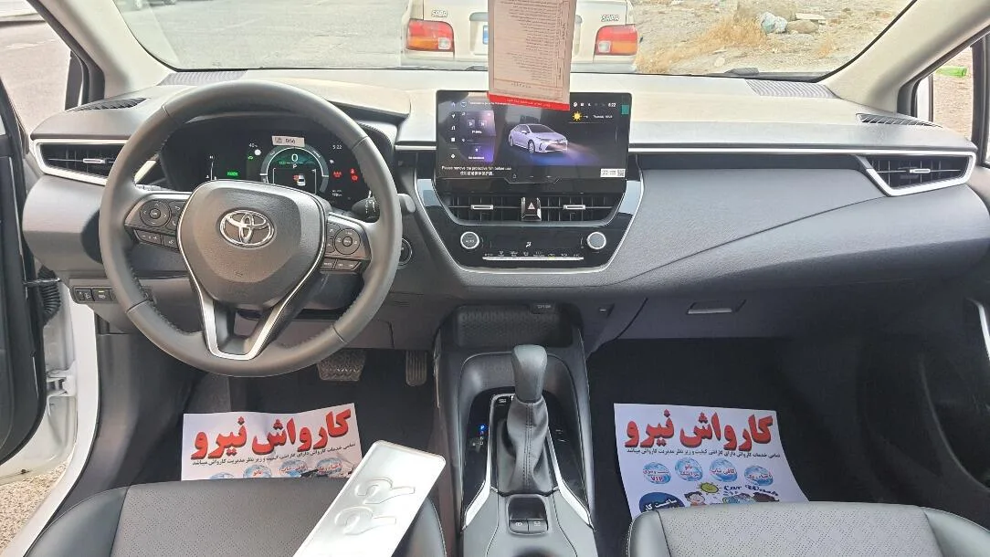تویوتا  کرولا هیبرید 7