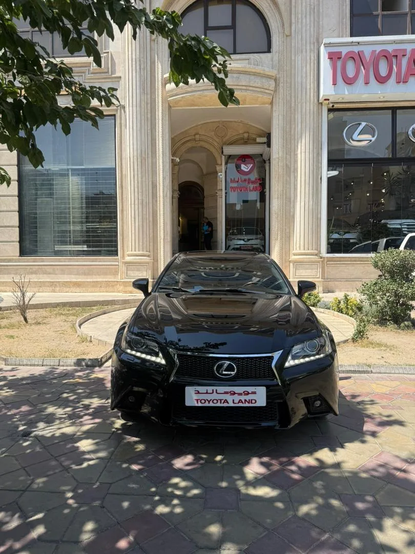 لکسوس  GS 5