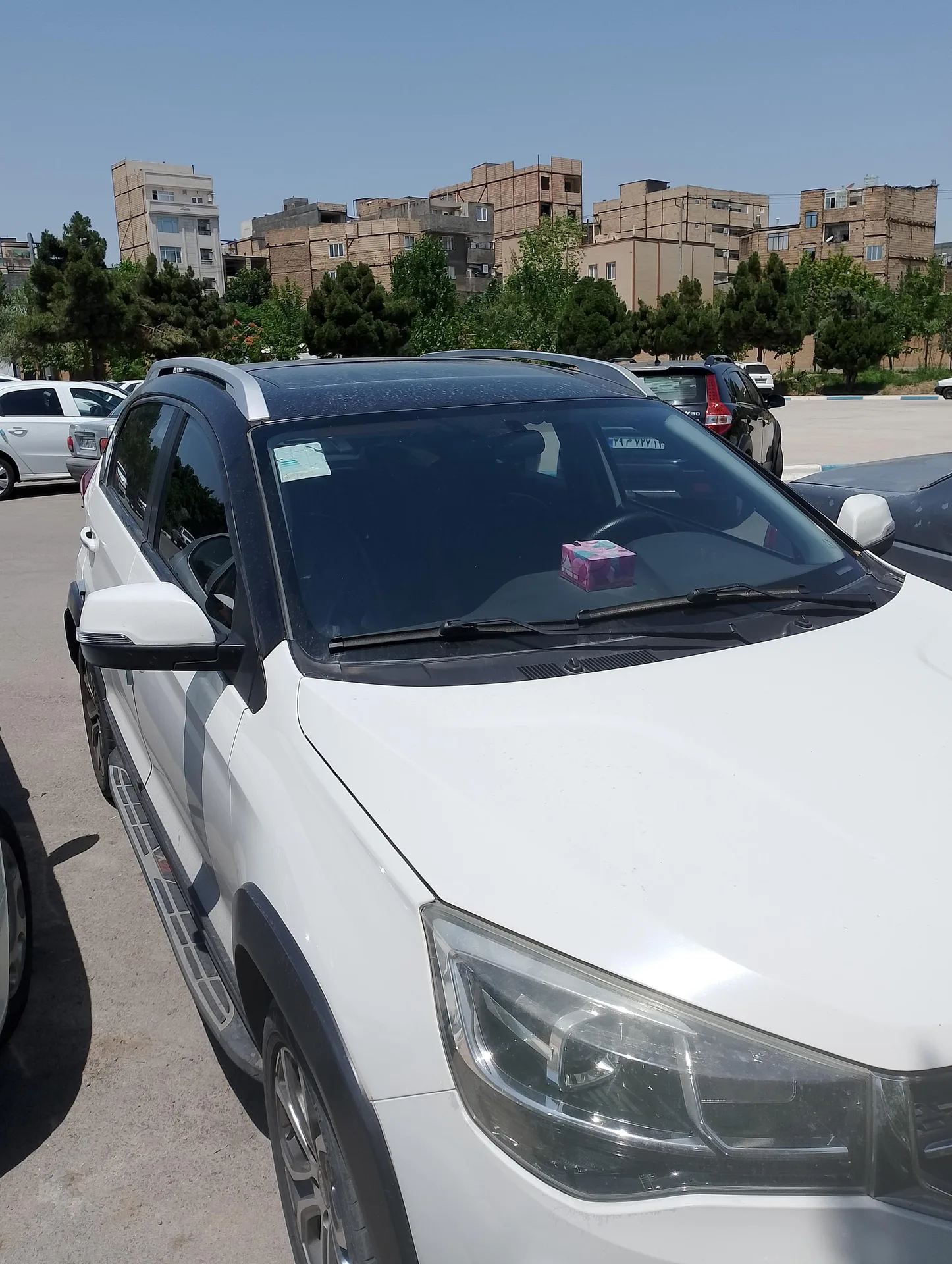 ام وی ام  X22 3