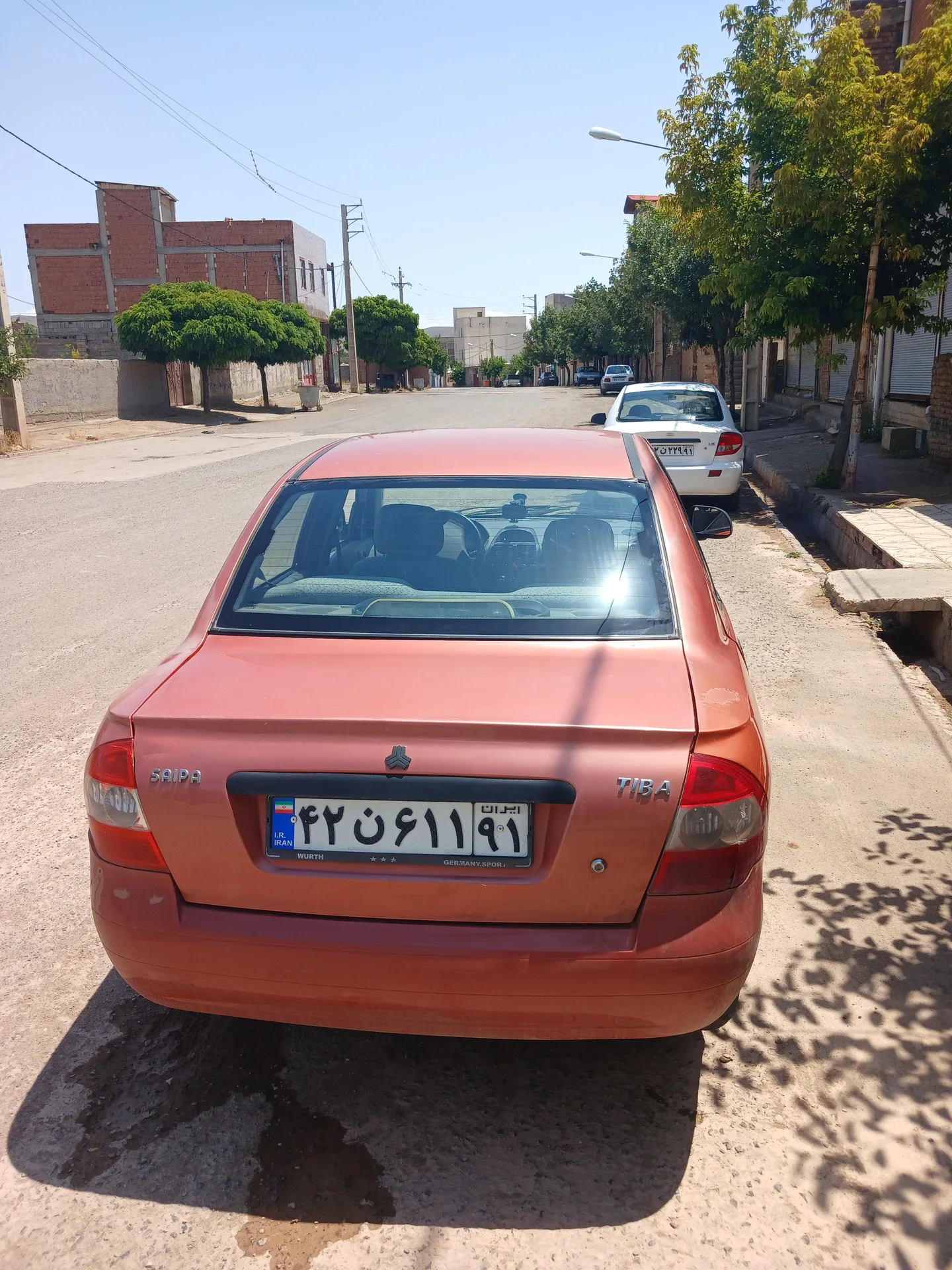 تیبا صندوق دار