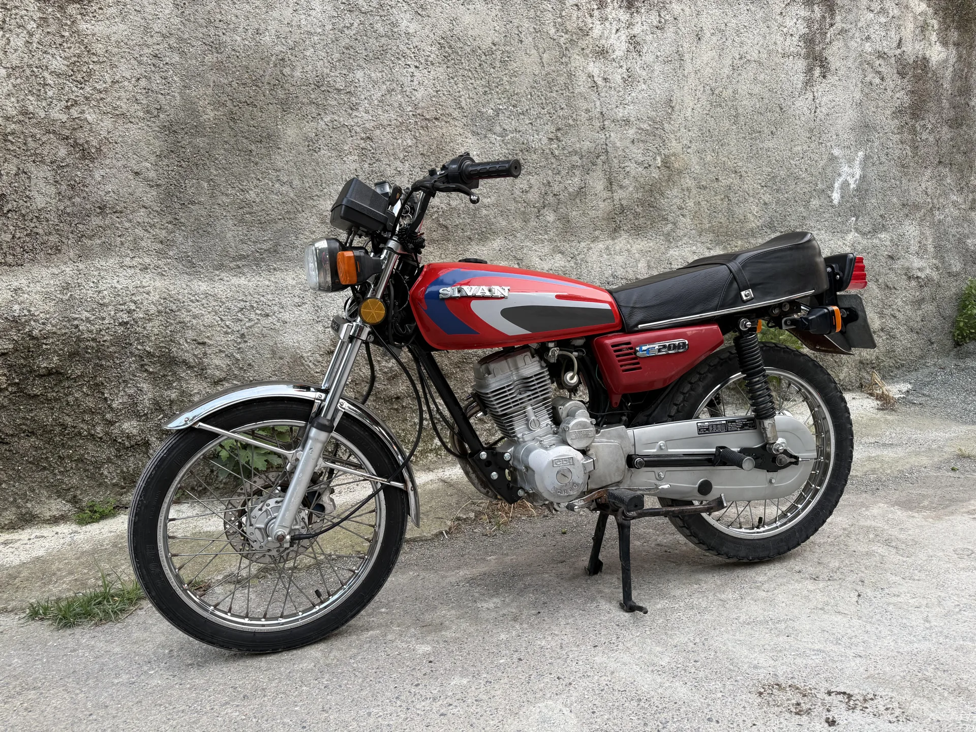 کثیر  رهرو CDI 200 4
