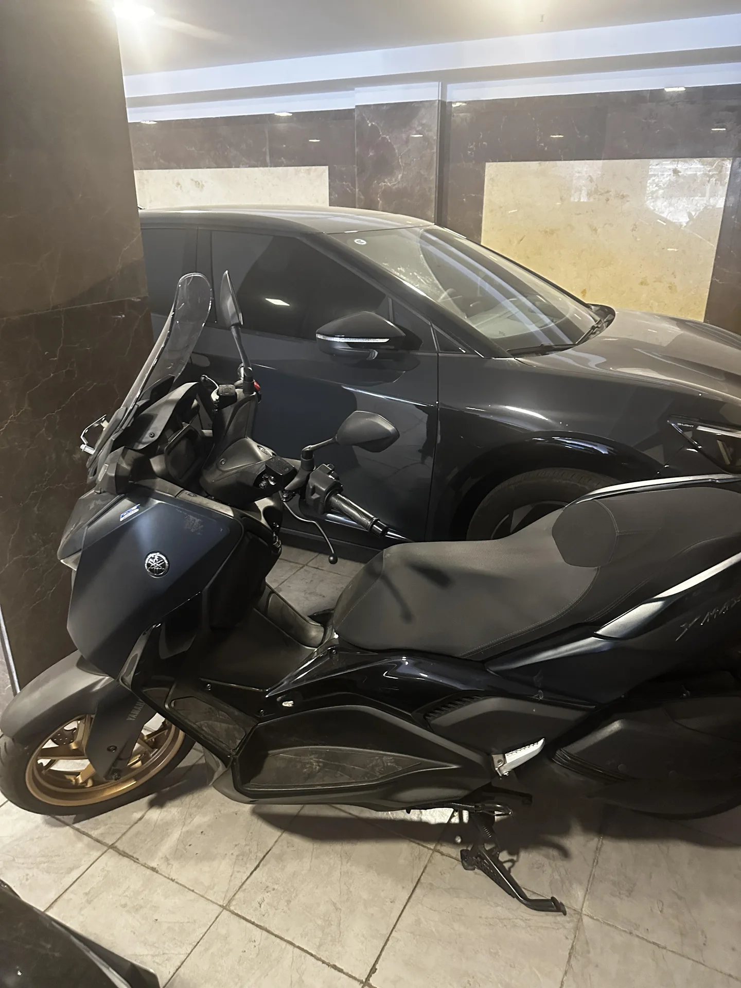 یاماها  XMAX 250 2