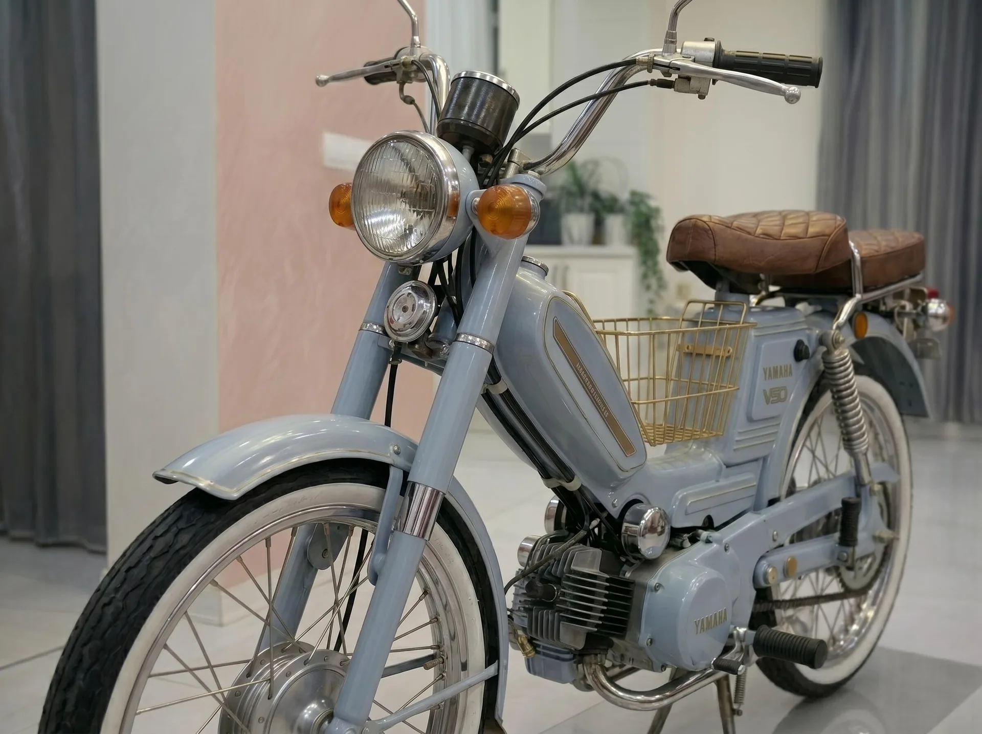 یاماها  V50 2