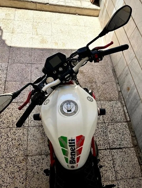 بنلی  TNT 249S 2