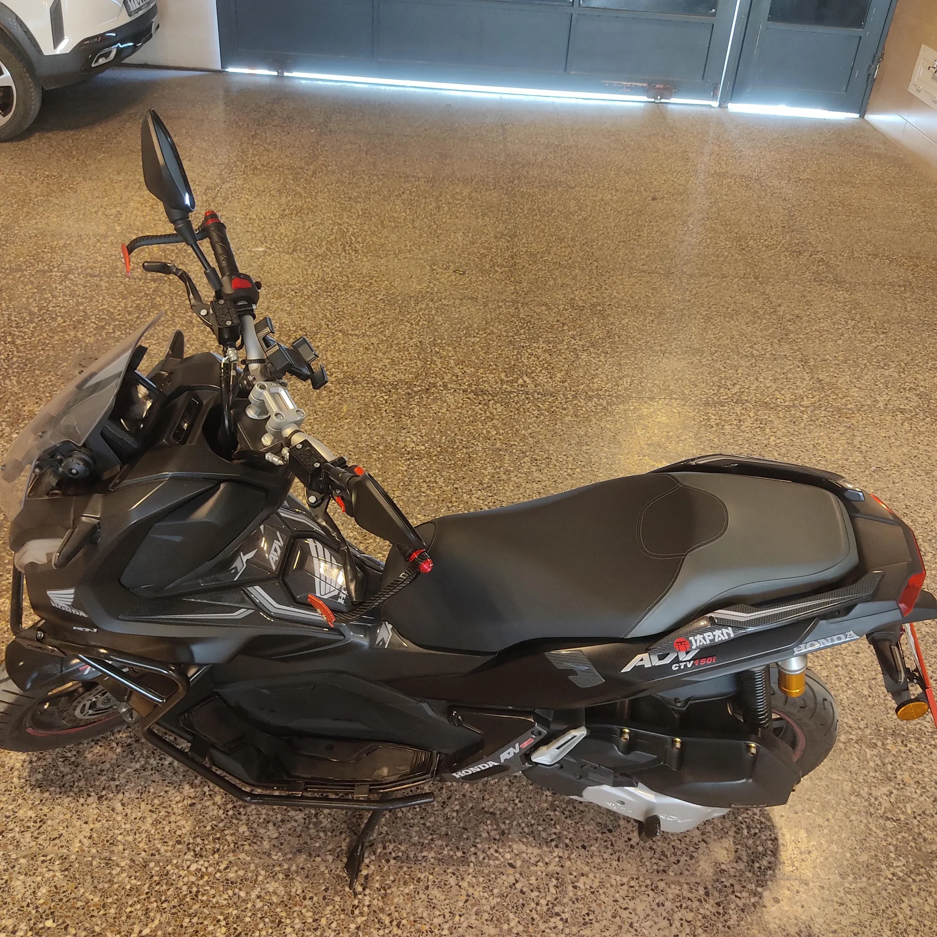 کبیر موتور  ADV 150i 3