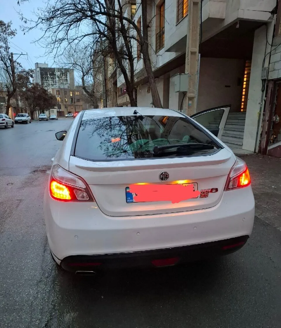 ام جی  6 4