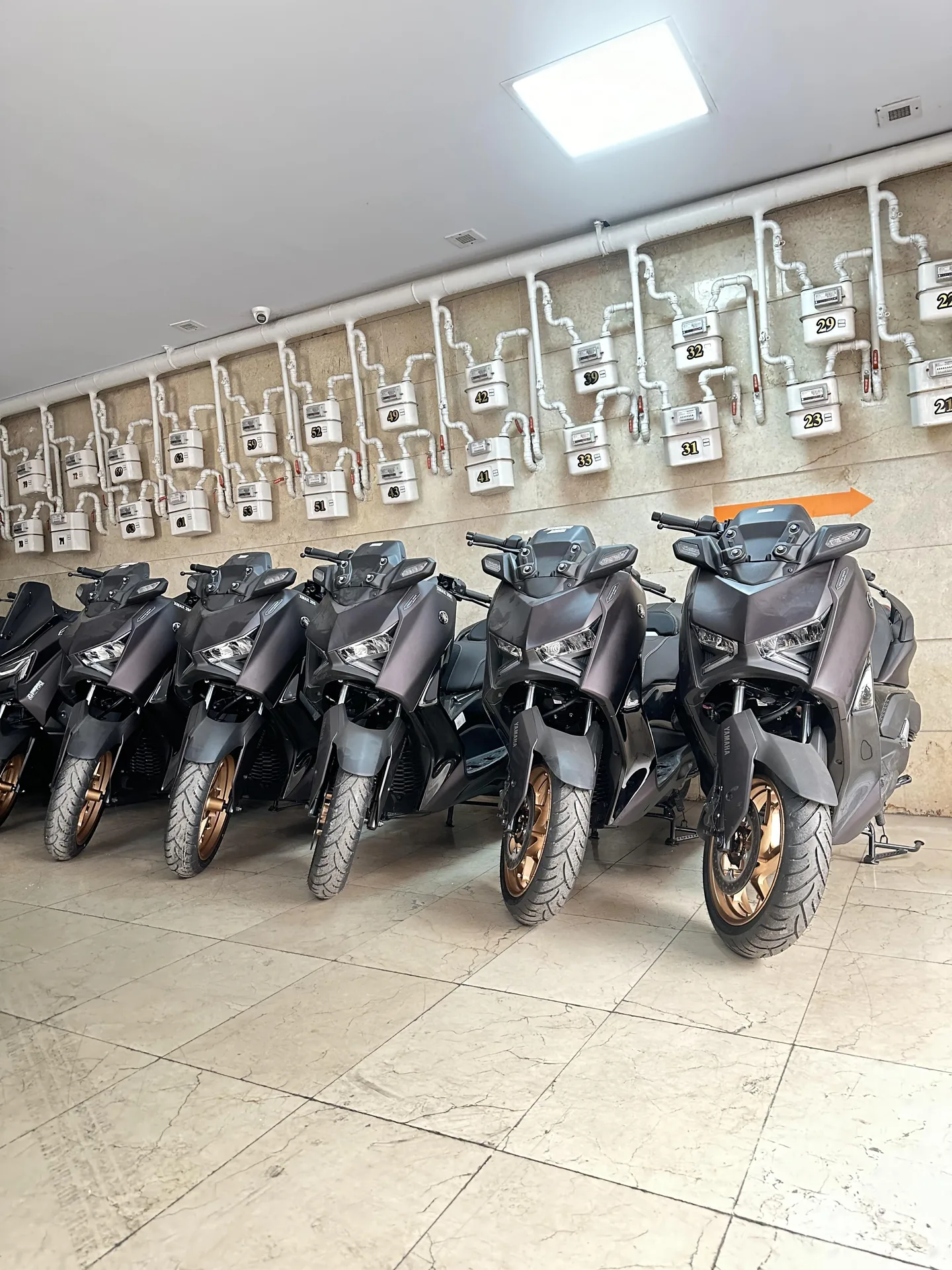 یاماها  XMAX 300 3