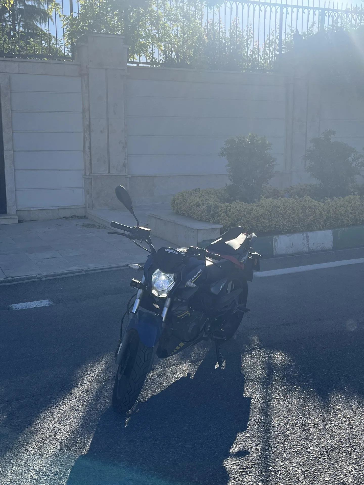 کیو جی موتور NX 150