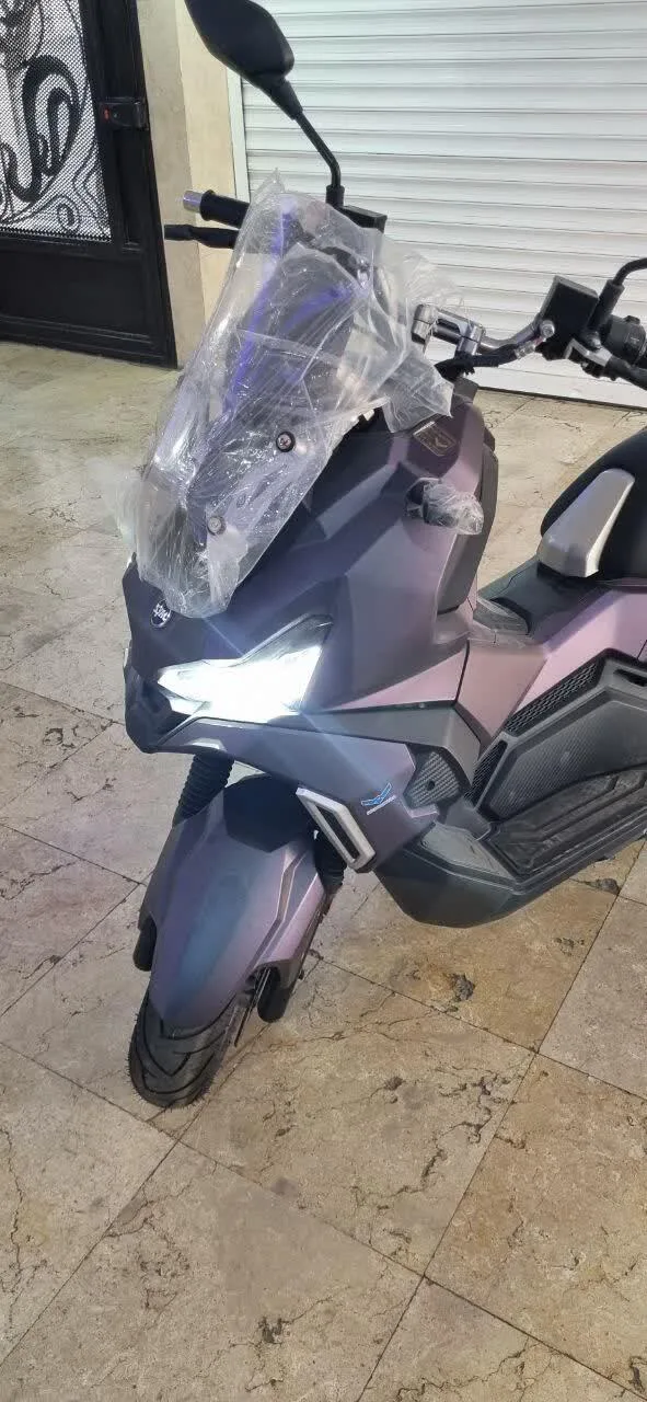 اس وای ام  ADV 175 2
