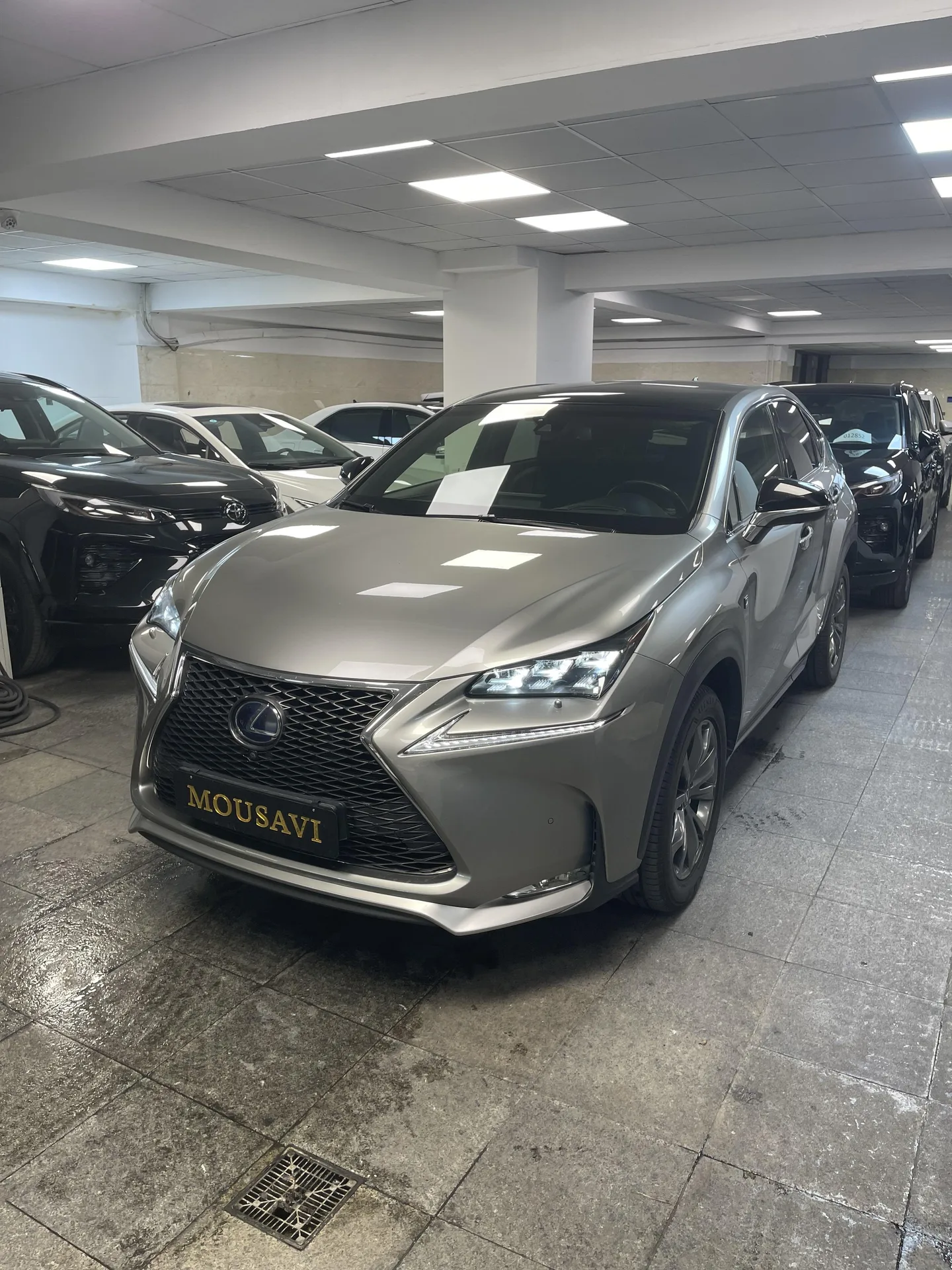 لکسوس  NX هیبرید 2