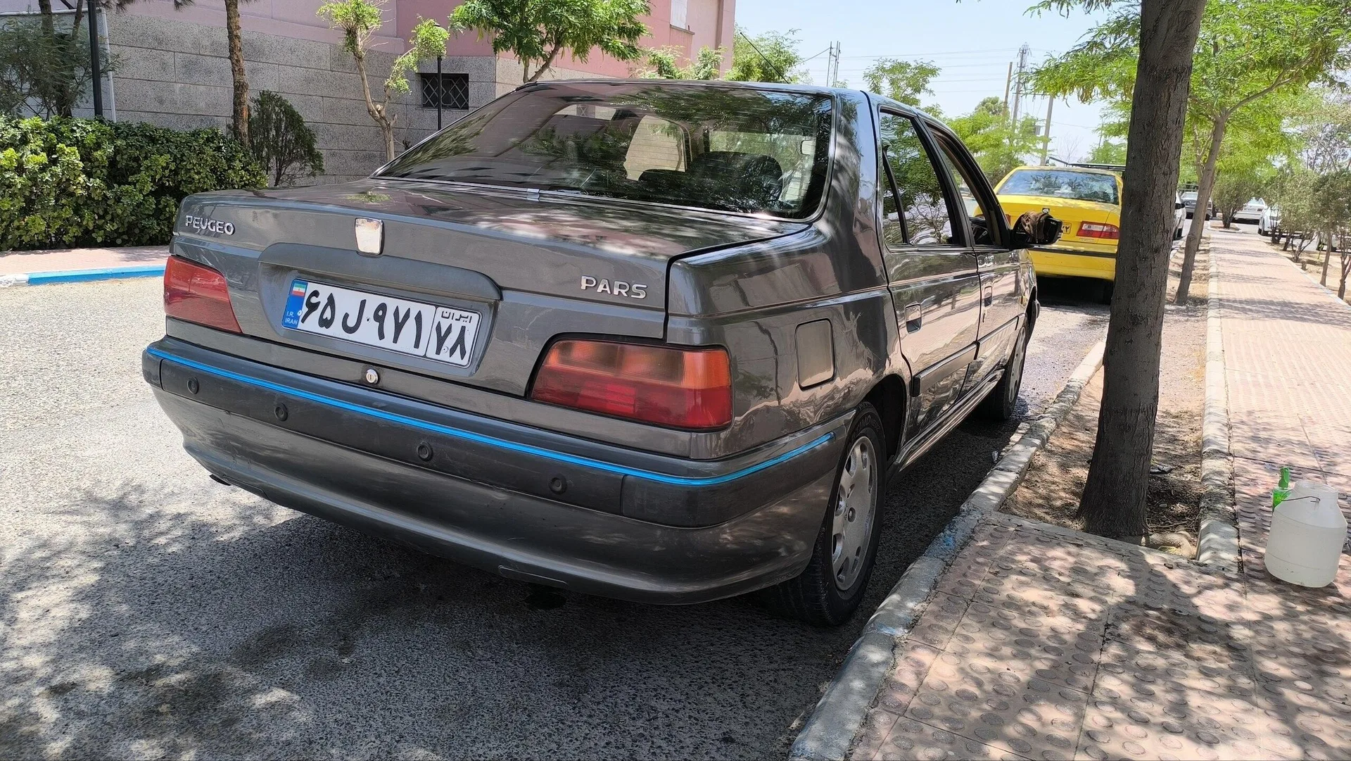 پژو  پارس 4
