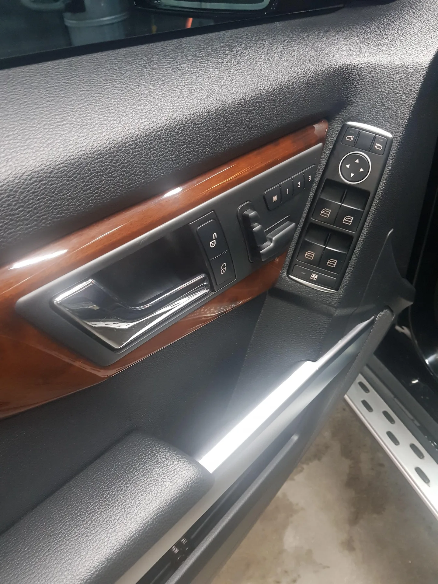 بنز  کلاس GLK 8