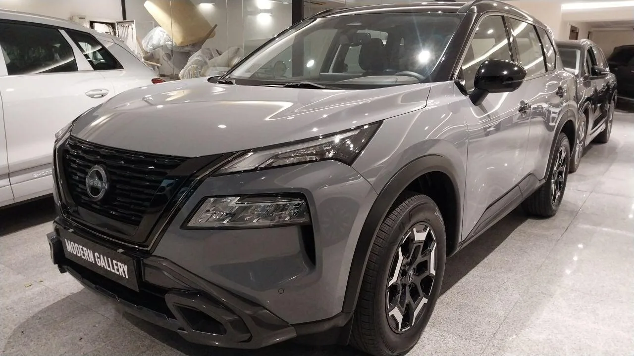 نیسان  ایکس تریل 6