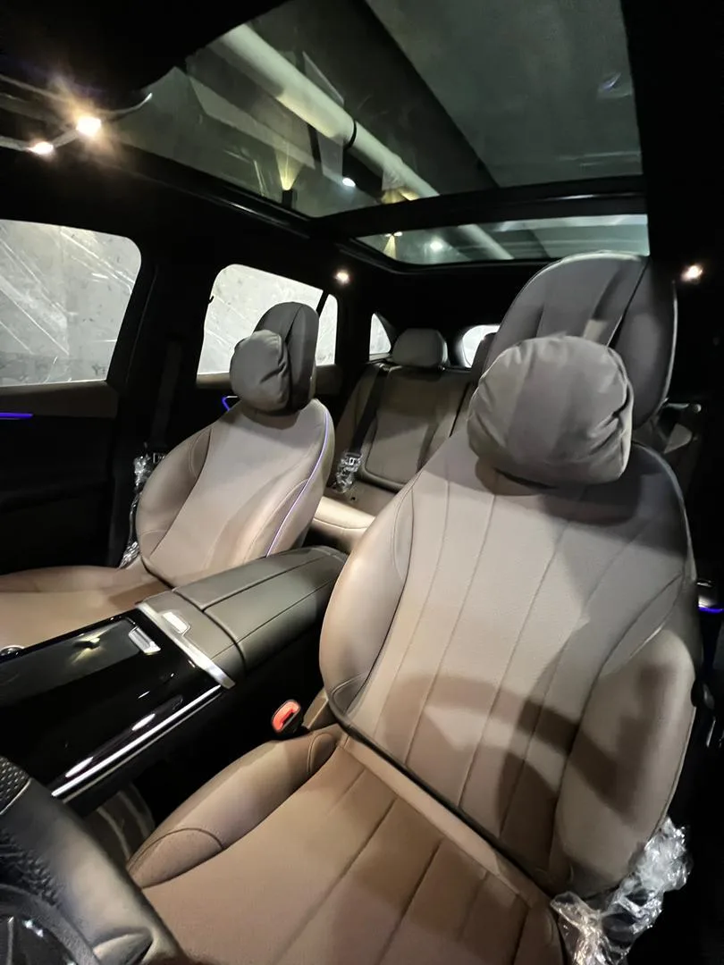 بنز  EQE SUV 3