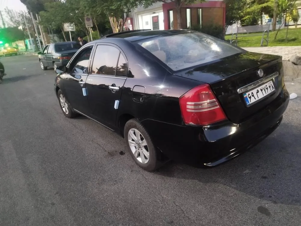 لیفان  620 4