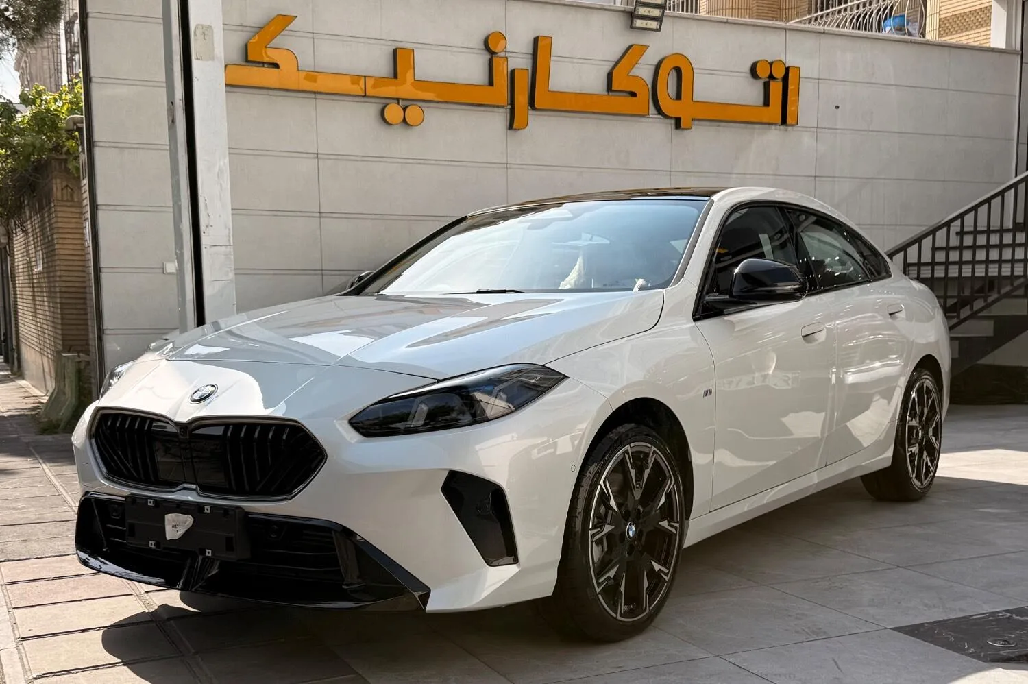 ب ام و سری 2 گرن کوپه